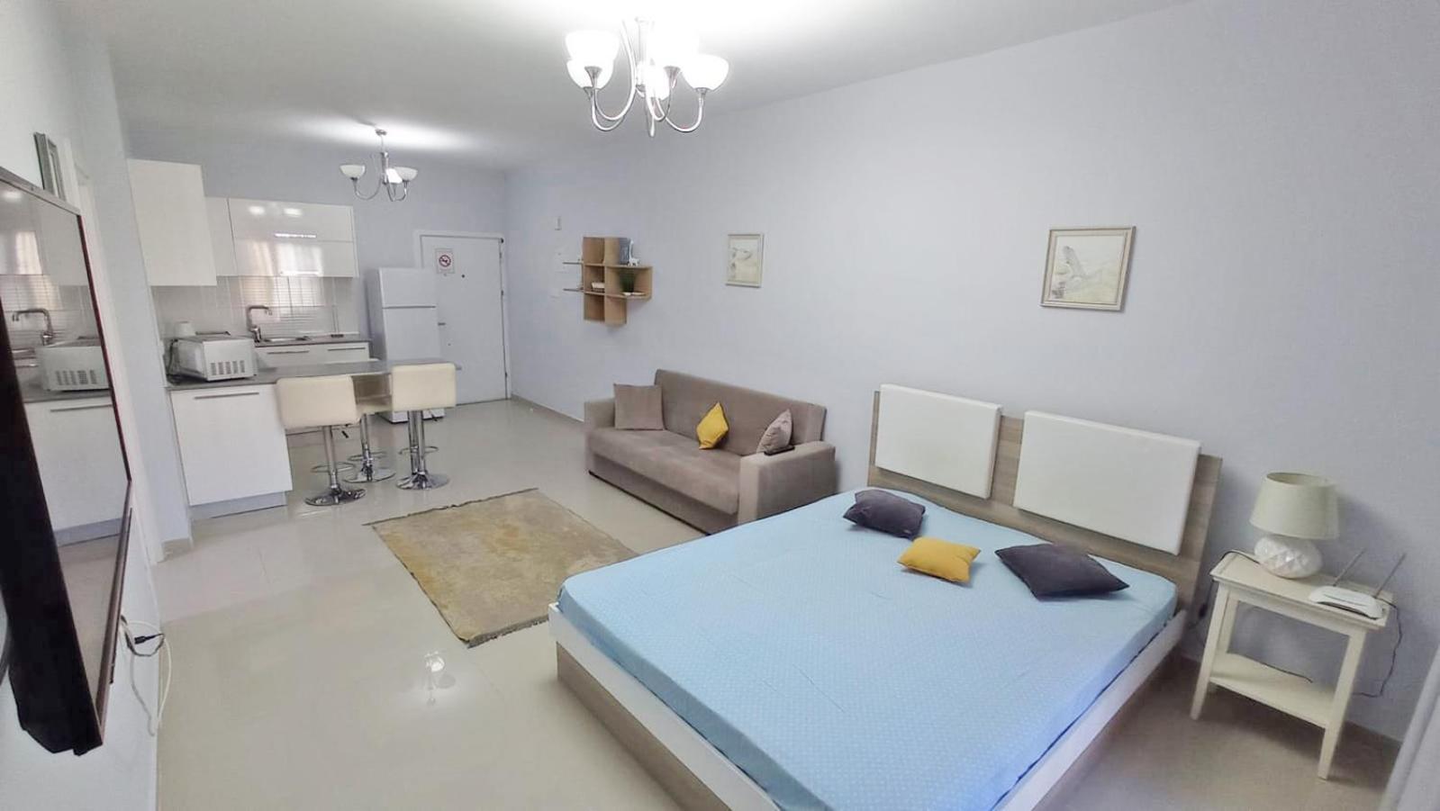 Caesar & Spa-studio With Balcony & Pool View Apartament *