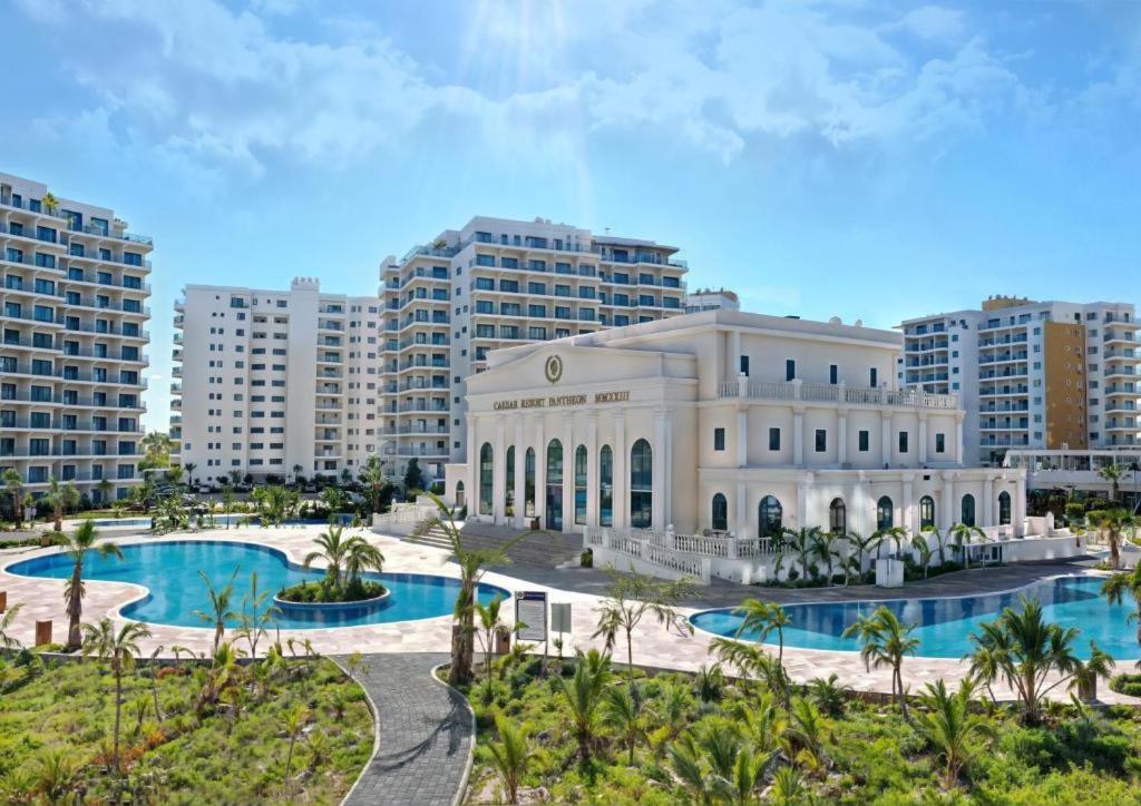 Caesar & Spa-studio With Balcony & Pool View Apartament Agios Georgios (Famagusta)
