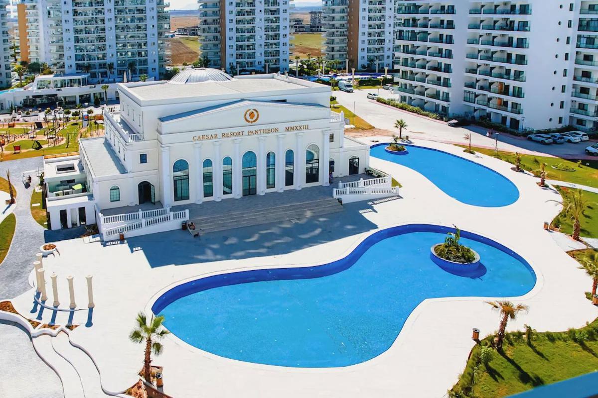 Caesar & Spa-studio With Balcony & Pool View Apartament Agios Georgios (Famagusta)